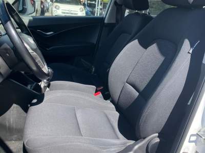 Hyundai ix20 1.6 125cv Comfort Bianco usata LIVORNO