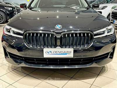BMW Serie 5 520d 520d Touring mhev 48V Business auto Nero usata Palermo
