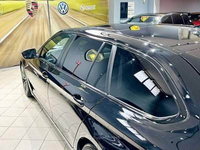 BMW Serie 5 520d 520d Touring mhev 48V Business auto Nero usata Palermo