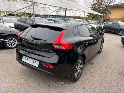 Volvo V40 D2 Business Navi Nero usata Rivignano Teor