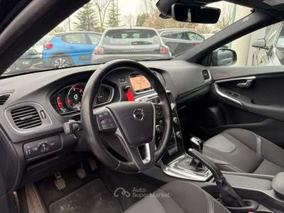 Volvo V40 D2 Business Navi Nero usata Rivignano Teor