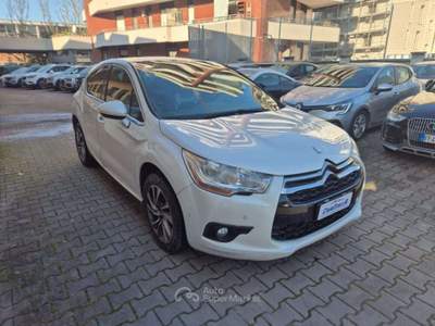 DS Automobiles DS 4 1.6 e-HDi 115 airdream Chic Bianco usata Sesto San Giovanni