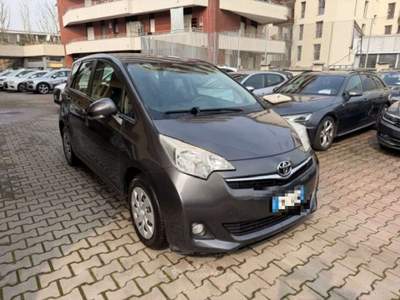 Toyota Verso-S 1.3 MT Active Grigio usata Sesto San Giovanni