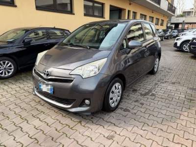 Toyota Verso-S 1.3 MT Active Grigio usata Sesto San Giovanni