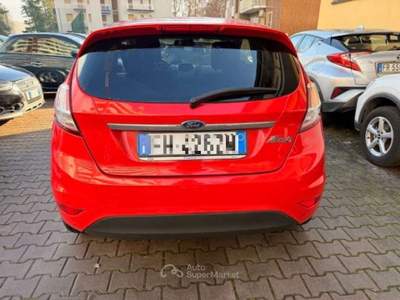 Ford Fiesta 1.5 TDCi 75CV 3 porte Titanium Rosso usata Sesto San Giovanni