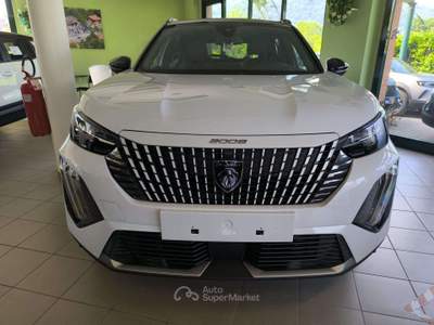 Peugeot 2008 54 kWh GT Bianco usata Calco