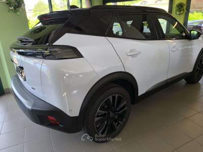 Peugeot 2008 54 kWh GT Bianco usata Calco