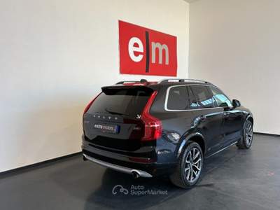 Volvo XC90 D5 AWD AUT. MOMENTUM Nero usata Follonica
