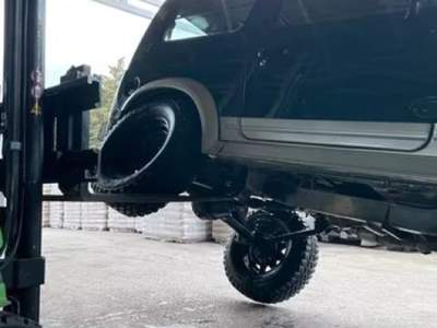 Suzuki Samurai  Verde usata Eboli