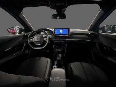 Peugeot 2008 Hybrid 136 e-DCS6 Allure Nero usata Cagliari