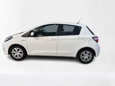 Toyota Yaris 1.5 Hybrid 5 porte Business Bianco usata Cagliari