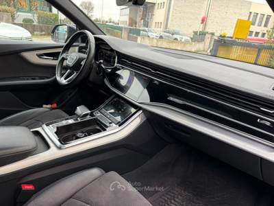 Audi Q8 50 TDI 286 CV quattro tiptronic Sport Nero usata Oderzo