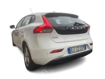 Volvo V40 D2 1.6 Kinetic Bianco usata Oderzo