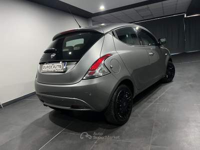 Lancia Ypsilon 1.3 MJT 16V 95 CV 5 porte S&S Gold UNICAPRO Grigio usata Atena lucana