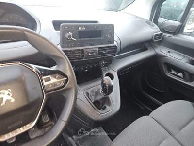 Peugeot Partner BlueHDi 100  L1 Furgone Premium Bianco usata Rossano Veneto
