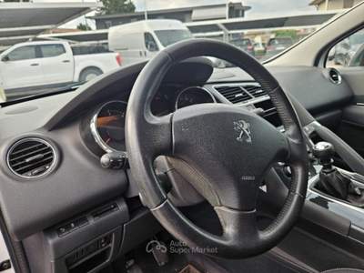 Peugeot 3008 1.6 e-HDi 115CV Stop&Start Allure Bianco usata Rossano Veneto