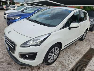 Peugeot 3008 1.6 e-HDi 115CV Stop&Start Allure Bianco usata Rossano Veneto