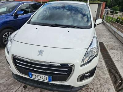 Peugeot 3008 1.6 e-HDi 115CV Stop&Start Allure Bianco usata Rossano Veneto