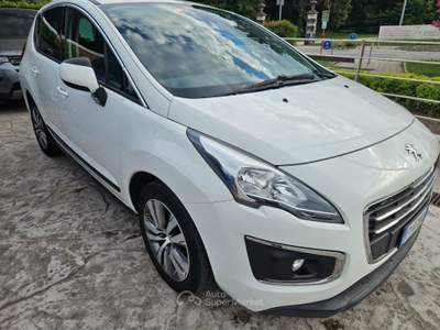 Peugeot 3008 1.6 e-HDi 115CV Stop&Start Allure Bianco usata Rossano Veneto