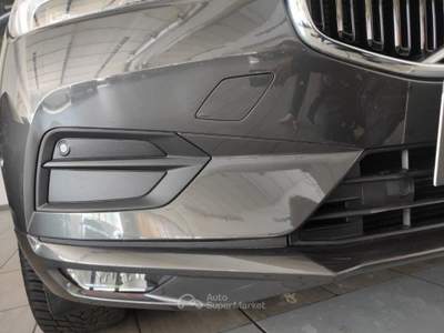 Volvo XC60  - xc60 b5 (d) awd geartronic momentum pro Grigio usata LEGNANO