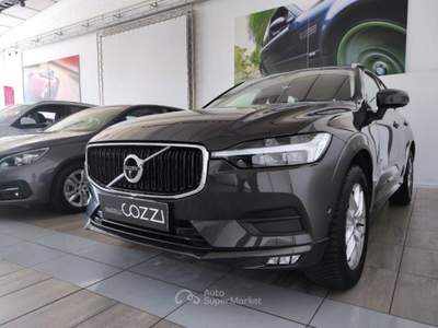 Volvo XC60  - xc60 b5 (d) awd geartronic momentum pro Grigio usata LEGNANO