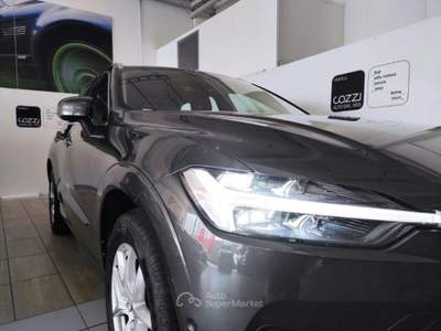 Volvo XC60  - xc60 b5 (d) awd geartronic momentum pro Grigio usata LEGNANO