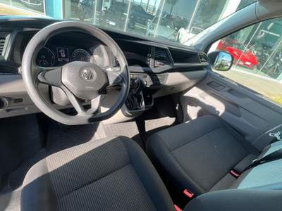 Volkswagen Transporter DSG PC Kombi Grigio usata Gela
