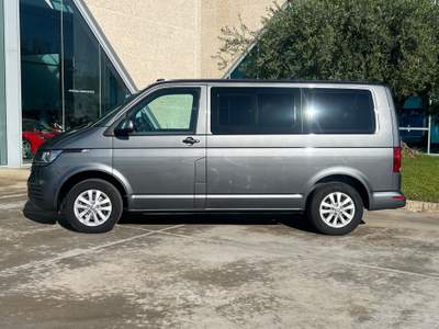 Volkswagen Transporter DSG PC Kombi Grigio usata Gela
