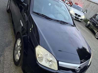 Opel Tigra TwinTop 1.4 16V 90 CV Sport CON IMPIANTO GPL OMOLOGATO Nero usata Cardito