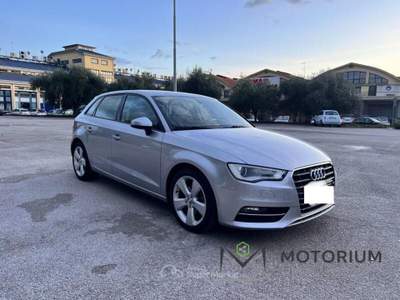 Audi A3 SPB 1.6 TDI clean diesel Ambition Grigio usata Pontecagnano Faiano