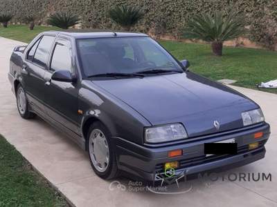 Renault 19 1.7i cat 5 porte TXE Grigio usata Pontecagnano Faiano