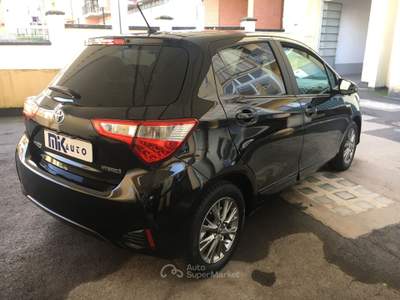 Toyota Yaris 1.5. Hybrid Active 5 P. Nero usata Torino