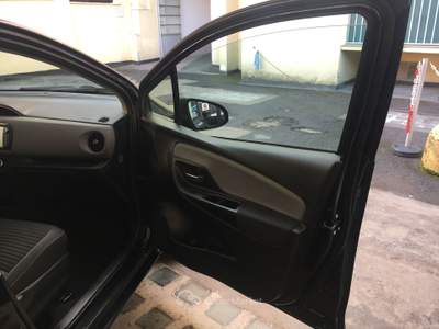 Toyota Yaris 1.5. Hybrid Active 5 P. Nero usata Torino