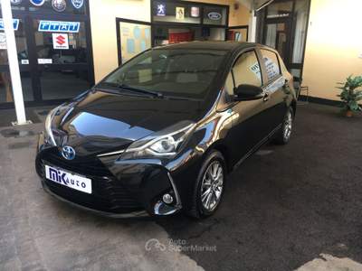 Toyota Yaris 1.5. Hybrid Active 5 P. Nero usata Torino