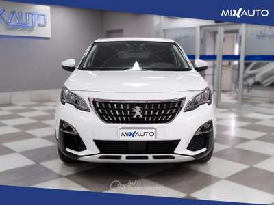 Peugeot 3008 1.2 Puretech Turbo Allure S&amp;S 130CV Bianco usata Latina