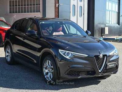 Alfa Romeo Stelvio 2.2 Turbodiesel 210 CV AT8 Q4 Executive Nero usata Pianezza