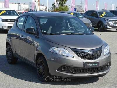 Lancia Ypsilon 1.0 FireFly S&S Hybrid Silver Grigio usata Pianezza
