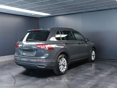Volkswagen Tiguan 2.0 TDI 150CV DSG Life Grigio usata Arsiè