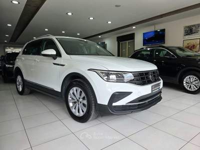 Volkswagen Tiguan 2.0 TDI 150CV SCR DSG Life - Fari Led Bianco usata Mirabella Imbaccari