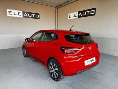Renault Clio 1.0 SCe 65 CV 5 porte Equilibre Arancione usata Sedriano