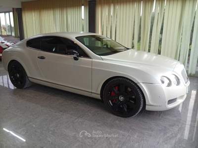 Bentley Continental Ufficiale - Km certificati/tagliandati BENTLEY Bianco usata Prato