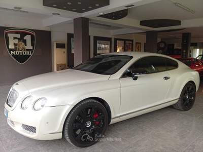 Bentley Continental Ufficiale - Km certificati/tagliandati BENTLEY Bianco usata Prato Bentley Continental Ufficiale - Km certificati/tagliandati BENTLEY Bianco usata Prato