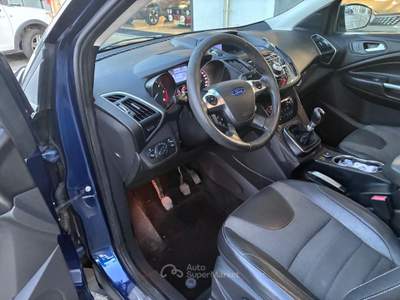 Ford Kuga 4X4 Blu/Azzurro usata Vigliano Biellese