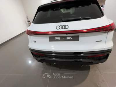 Audi Q5 tdi mhev S-Line 204cv S-Tronic Bianco usata ARICCIA