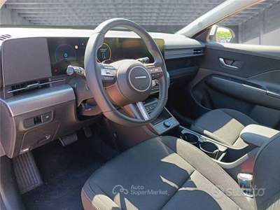 Hyundai Kona 2ªs. (2023-->) EV 48.4 KWh XLine usata BARI