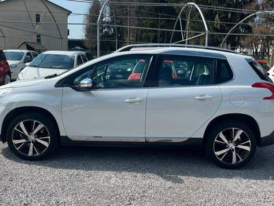 Peugeot 2008 Turbo 110 S&S Allure anno 20 usata Bulgarograsso