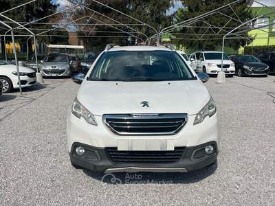 Peugeot 2008 Turbo 110 S&S Allure anno 20 usata Bulgarograsso