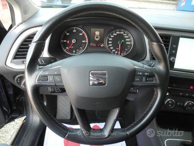Seat Leon 1.6 TDI 115cv DSG ST Business -OK NEOP usata Mantova
