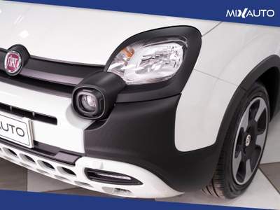 Fiat Panda Pandina Cross 1.0 Firefly Hybrid S&amp;S 70CV Bianco usata Latina