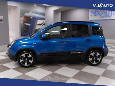 Fiat Panda Pandina Cross 1.0 Firefly Hybrid S&amp;S 70CV Blu/Azzurro usata Latina